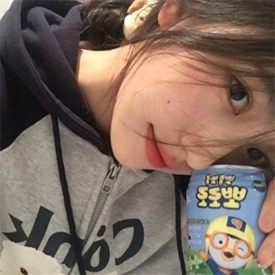 查理布朗，跟着小猎犬一起来热舞吧！